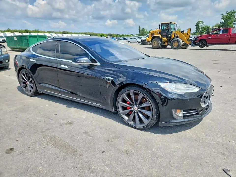 2014 TESLA MODEL S   