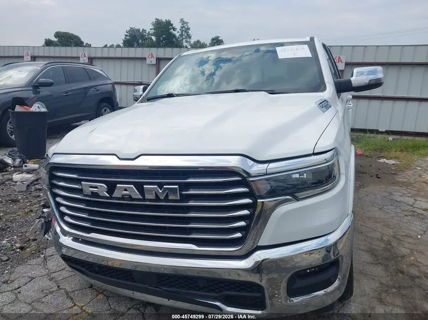 2025 RAM 1500 LARAMIE  4X4 5'7 BOX