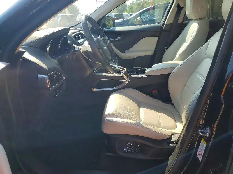 2020 JAGUAR F-PACE PRESTIGE  