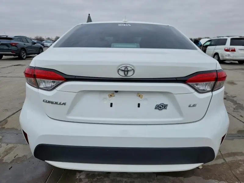 2022 TOYOTA COROLLA LE  