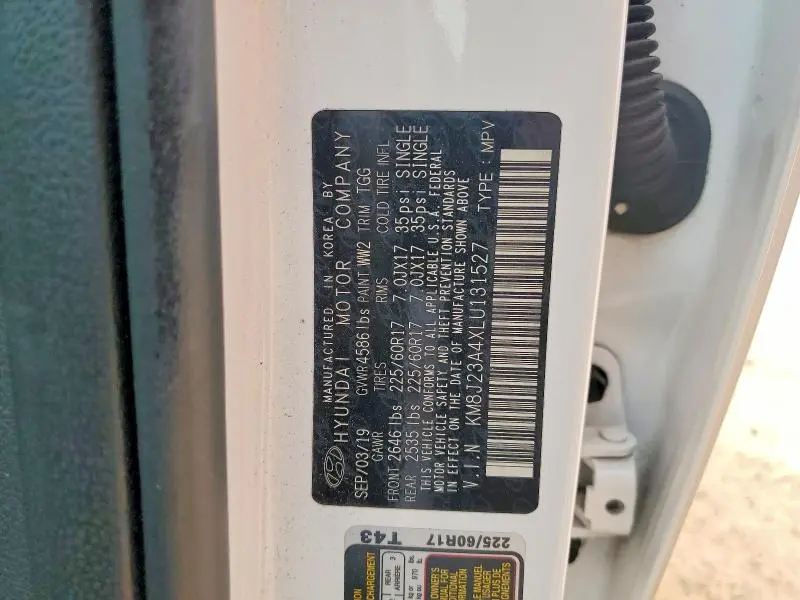 2020 HYUNDAI TUCSON SE  