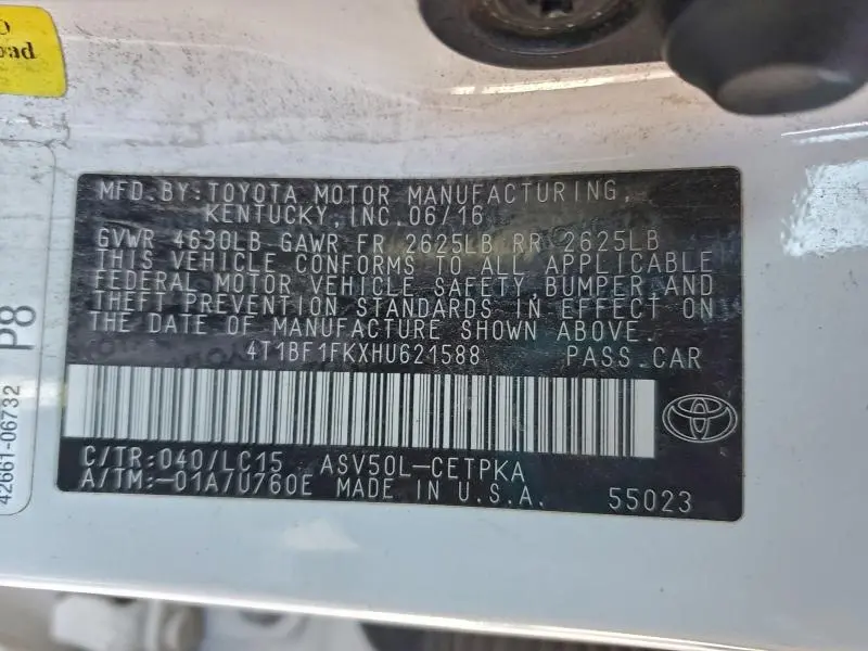 2017 TOYOTA CAMRY LE  