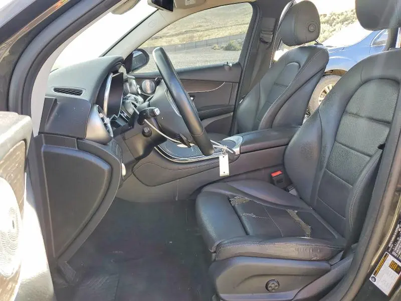2020 MERCEDES-BENZ GLC 300 4MATIC  