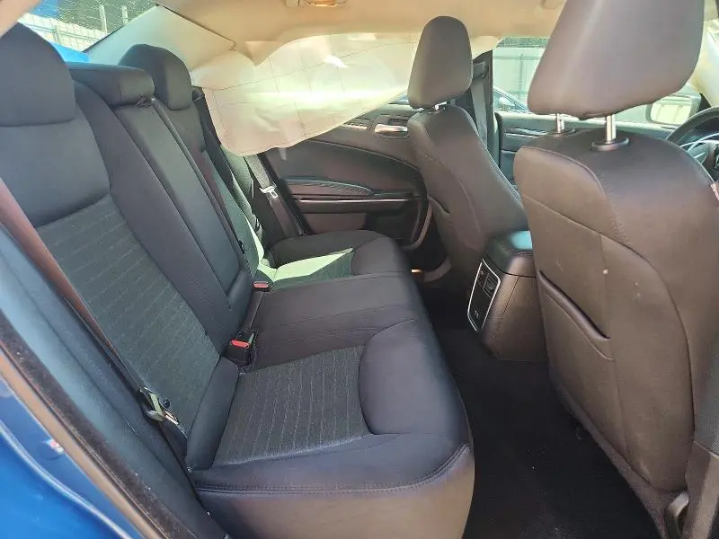 2022 CHRYSLER 300 TOURING  