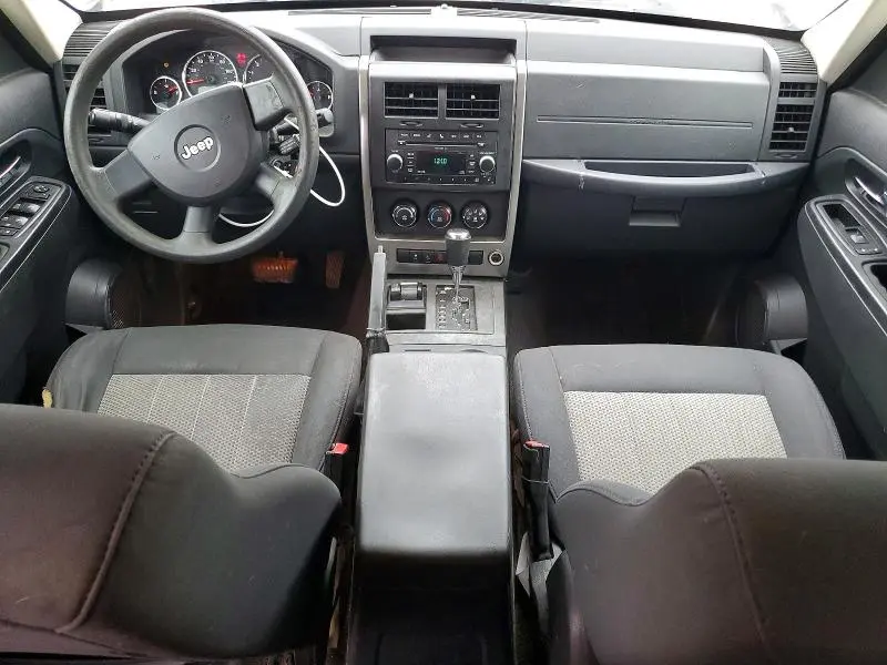 2010 JEEP LIBERTY SPORT  