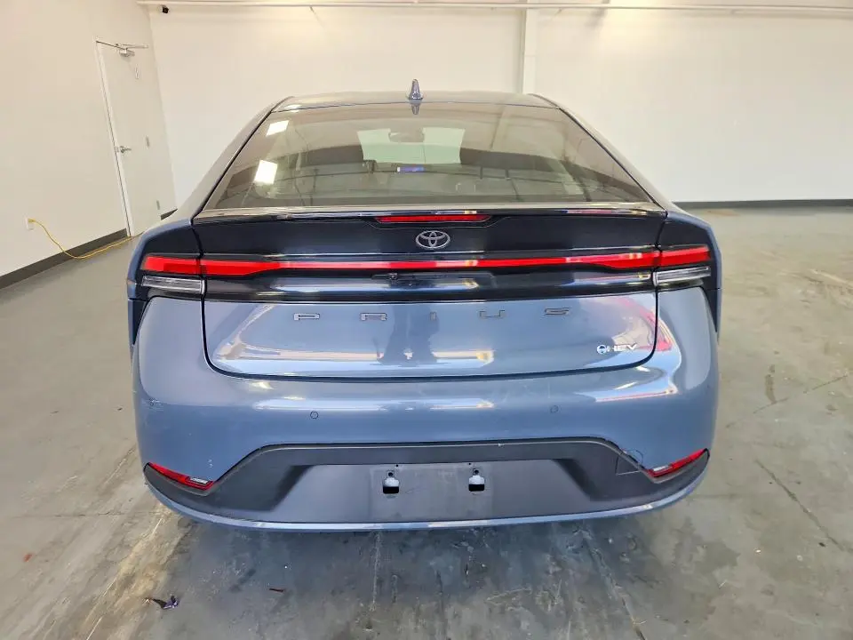 2023 TOYOTA PRIUS LE  