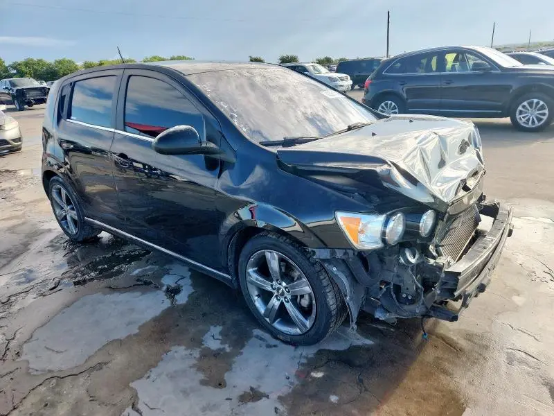 2016 CHEVROLET SONIC RS  