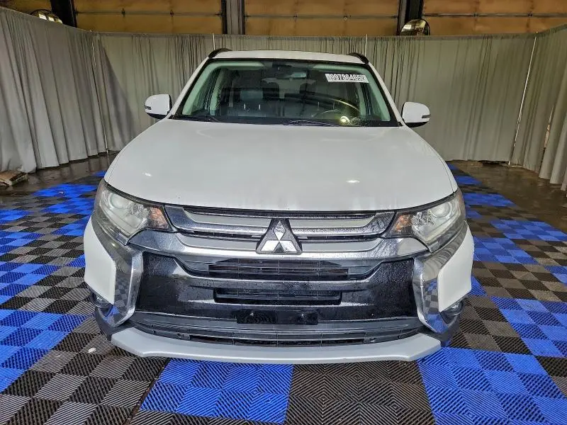 2016 MITSUBISHI OUTLANDER SE  