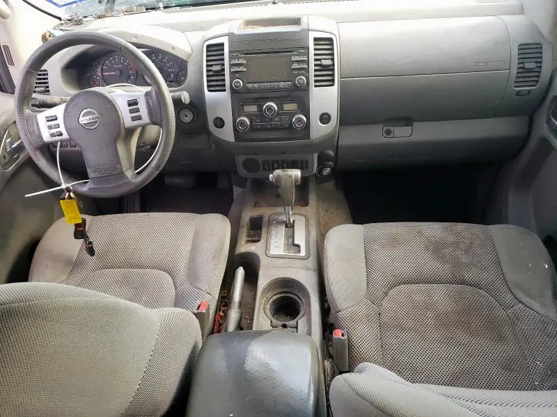 2014 NISSAN FRONTIER S  