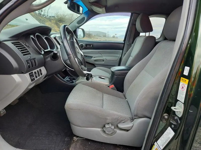 2012 TOYOTA TACOMA V6  