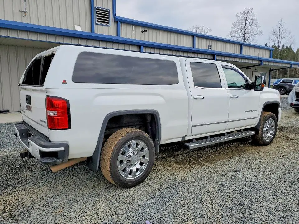 2016 GMC SIERRA K2500 DENALI  