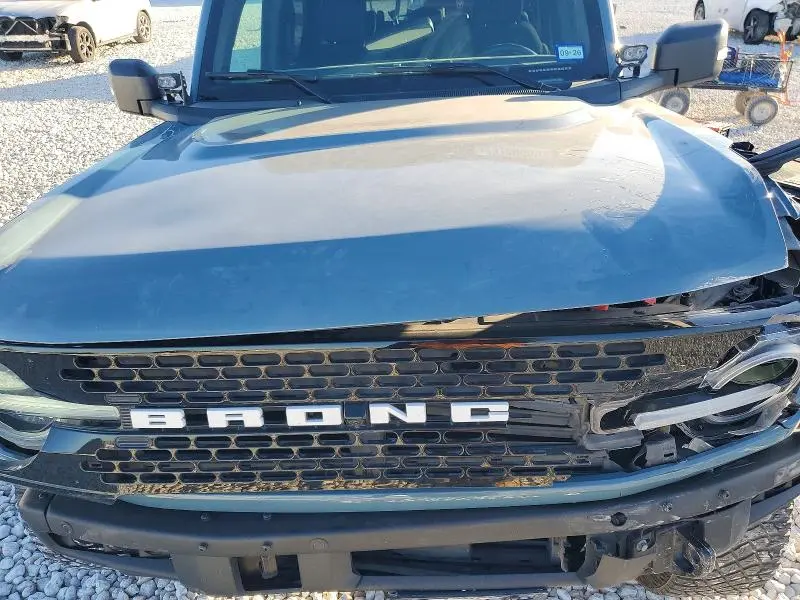2022 FORD BRONCO BASE  