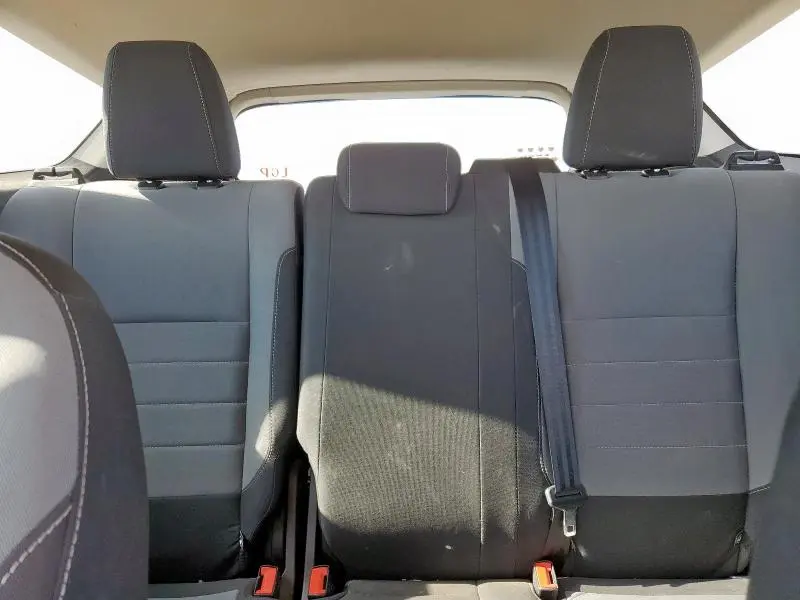 2019 FORD ESCAPE S  