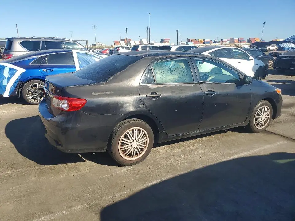 2013 TOYOTA COROLLA LE  