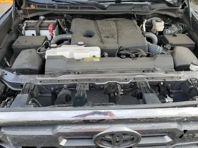 2024 TOYOTA TUNDRA CREWMAX LIMITED  