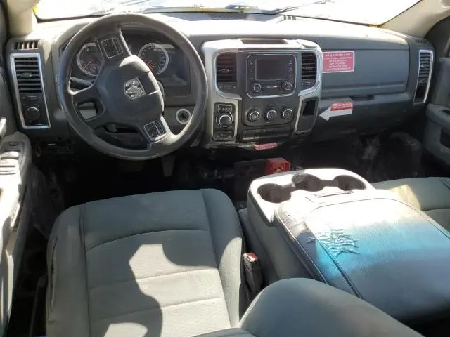 2016 RAM 1500 SLT  