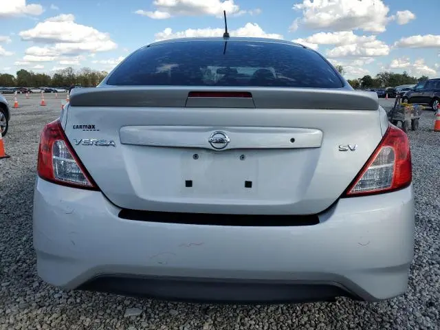 2018 NISSAN VERSA S  