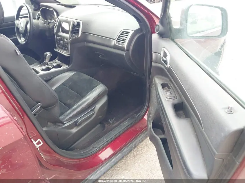 2018 JEEP GRAND CHEROKEE LAREDO E 4X2