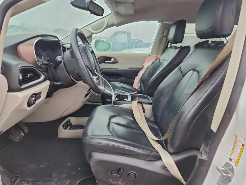 2017 CHRYSLER PACIFICA TOURING L  