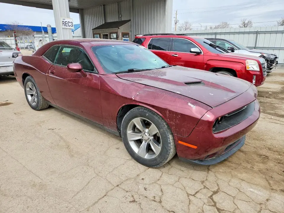 2017 DODGE CHALLENGER SXT  