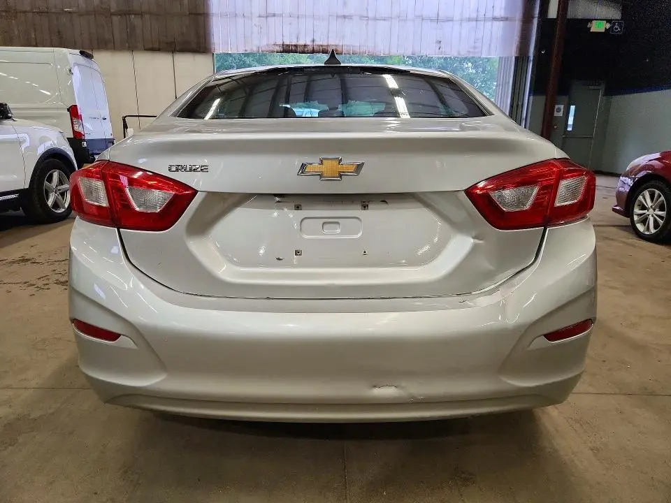 2017 CHEVROLET CRUZE LS  