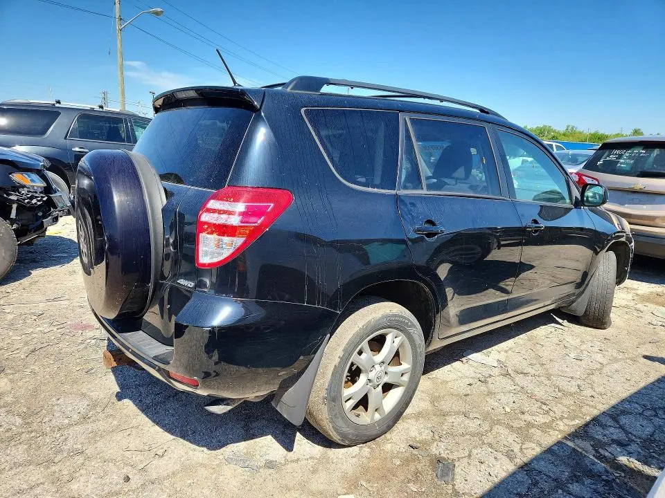 2011 TOYOTA RAV4 BASE  