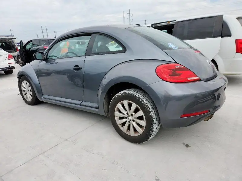 2013 VOLKSWAGEN BEETLE   