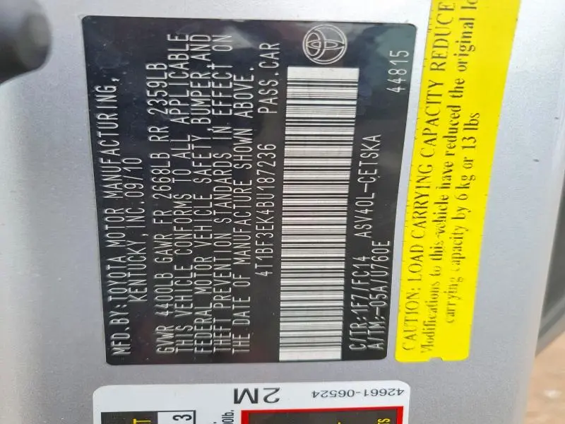 2011 TOYOTA CAMRY SE  