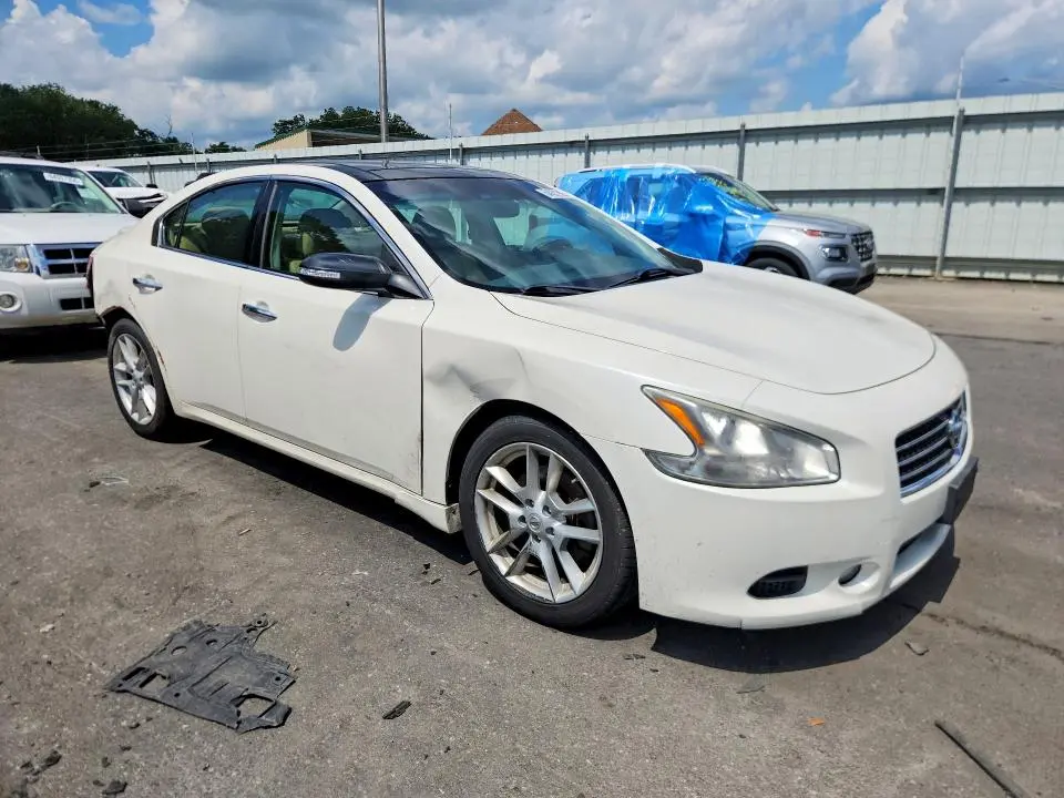 2010 NISSAN MAXIMA 3.5 S  