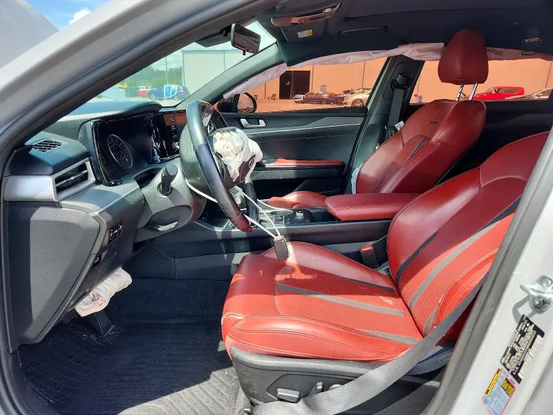 2021 KIA K5 GT LINE  