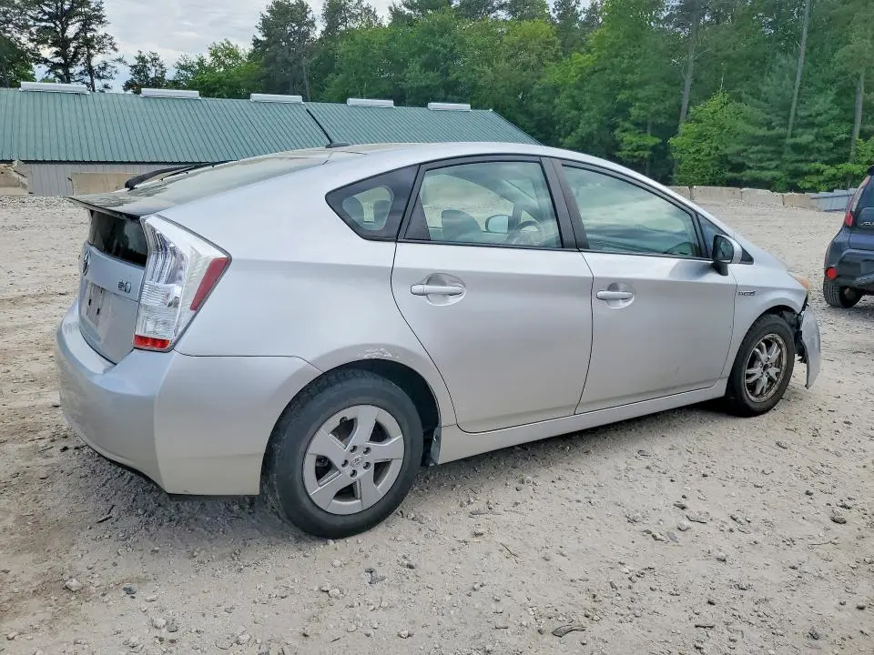 2010 TOYOTA PRIUS II  