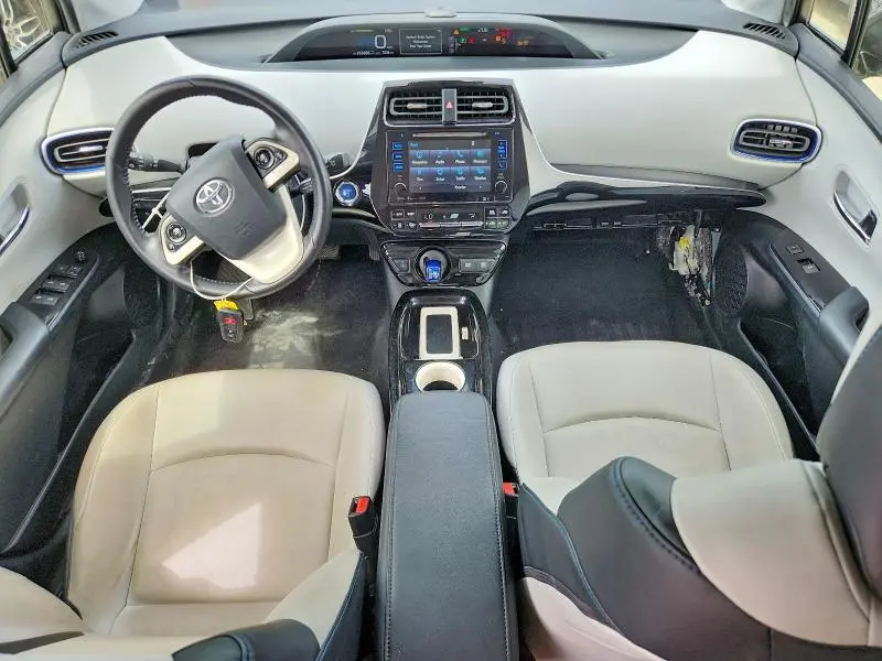 2016 TOYOTA PRIUS THREE TOURING  