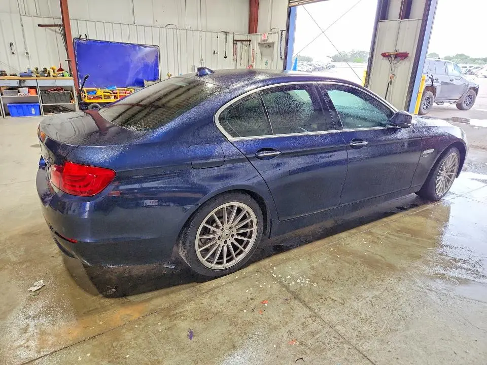 2012 BMW 528 XI  