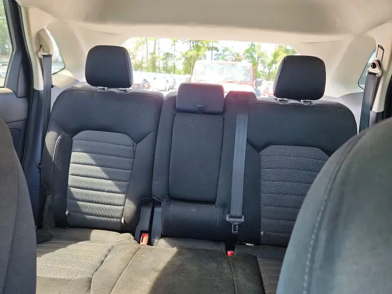 2016 FORD EDGE SE  