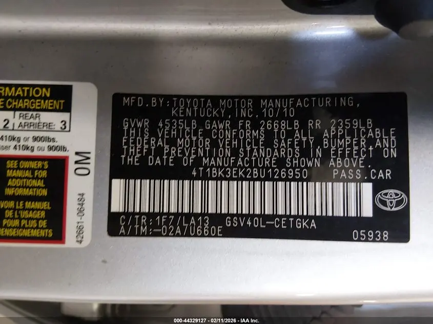 2011 TOYOTA CAMRY XLE V6