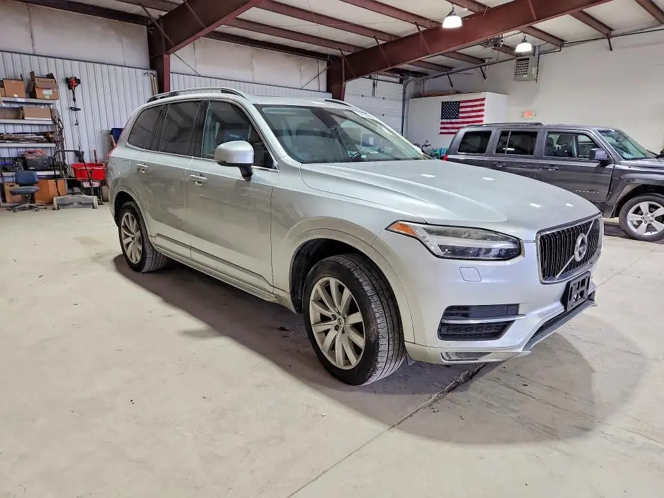 2016 VOLVO XC90 T6  