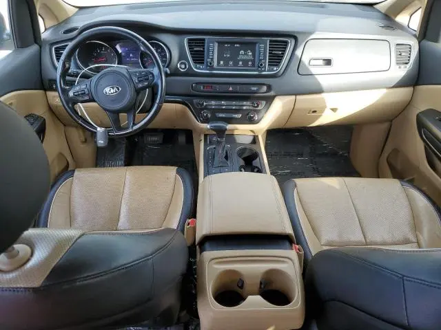2017 KIA SEDONA LX