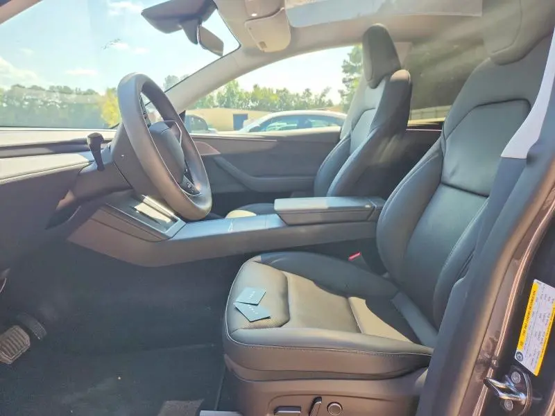 2026 TESLA MODEL Y   