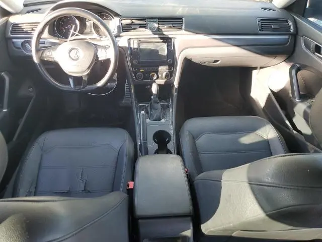 2017 VOLKSWAGEN PASSAT R-LINE  
