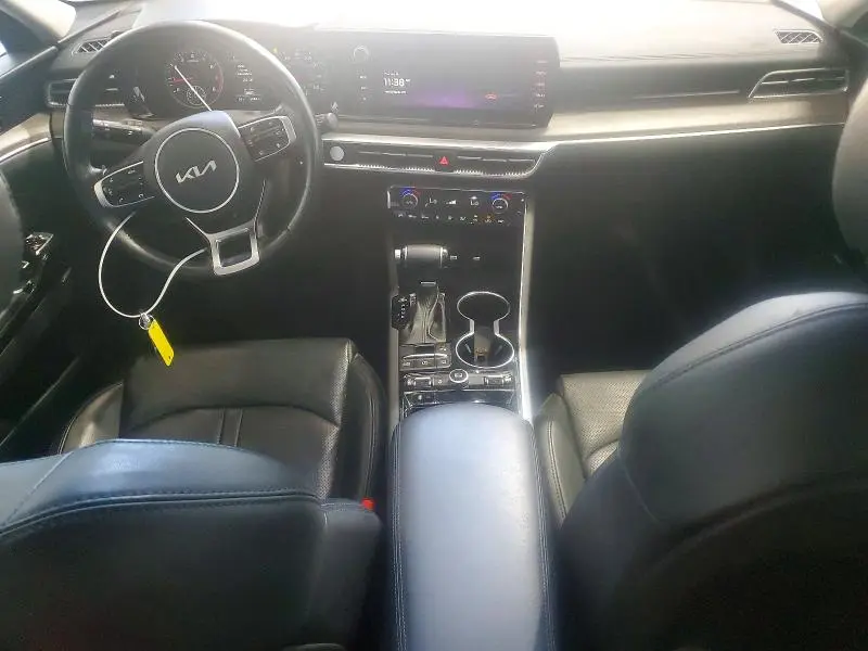 2022 KIA K5 EX  