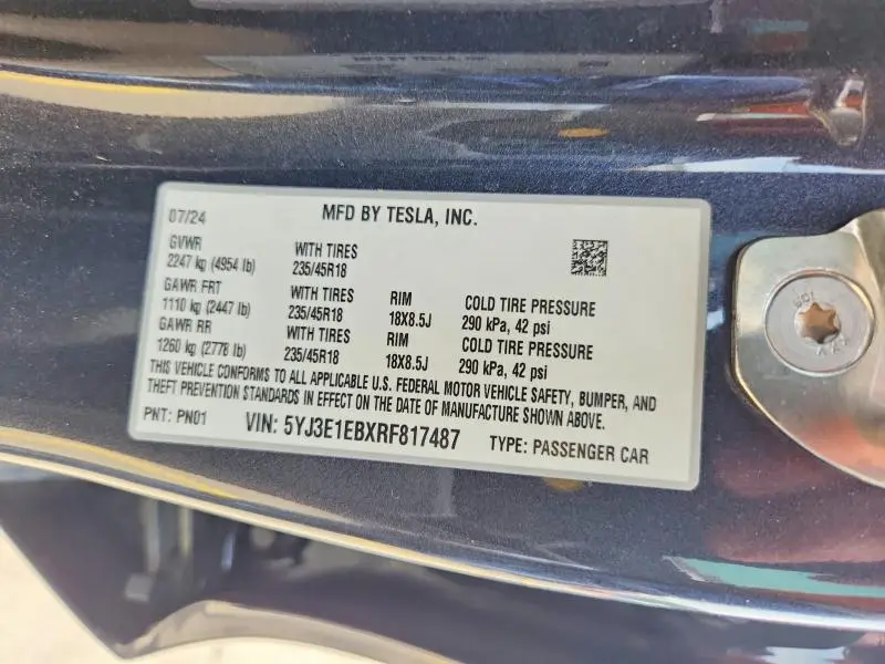 2024 TESLA MODEL 3   