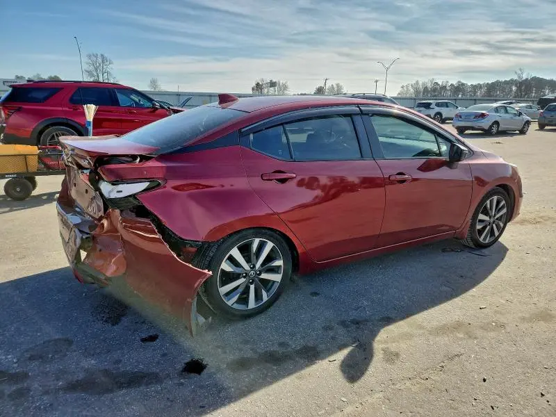 2020 NISSAN VERSA SR  