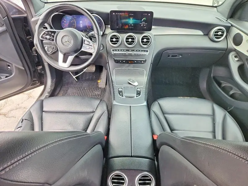 2020 MERCEDES-BENZ GLC 300  