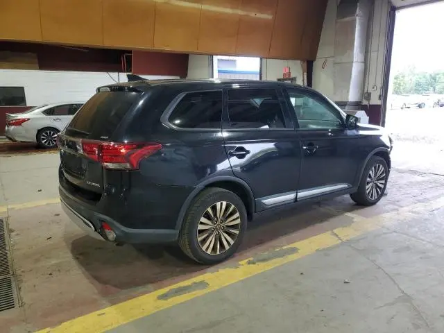 2019 MITSUBISHI OUTLANDER SE  