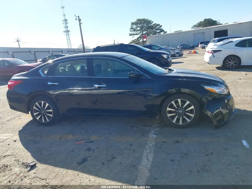 2017 NISSAN ALTIMA 2.5 SV