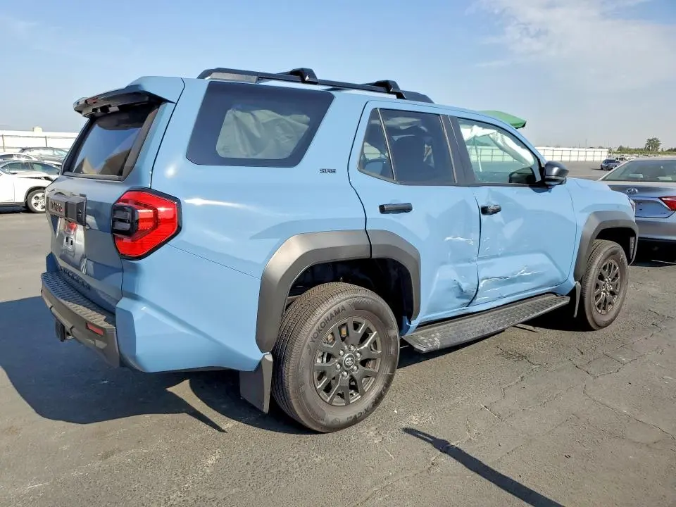 2026 TOYOTA 4RUNNER SR5  