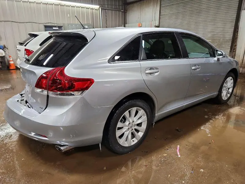 2015 TOYOTA VENZA LE  