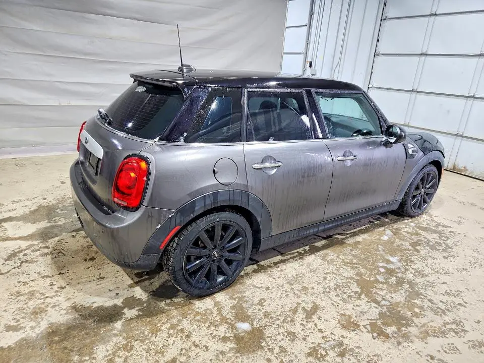 2015 MINI COOPER   