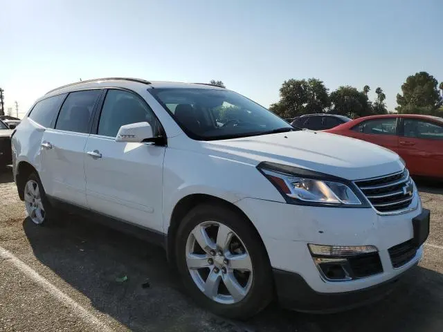 2017 CHEVROLET TRAVERSE LT  