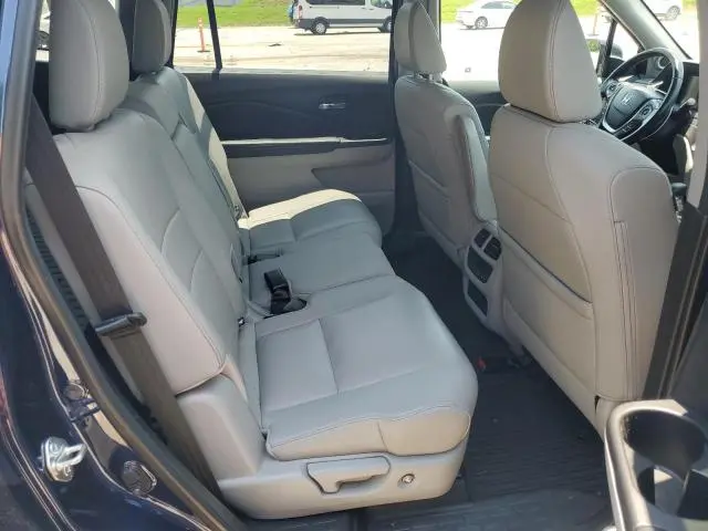 2017 HONDA PILOT EXL  